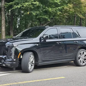 Cadillac Escalade SUV Luxe